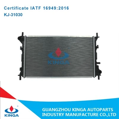Focus'00-01 Radiatore con trasmissione manuale, fornitura diretta di parti di raffreddamento automatico dalla fabbrica